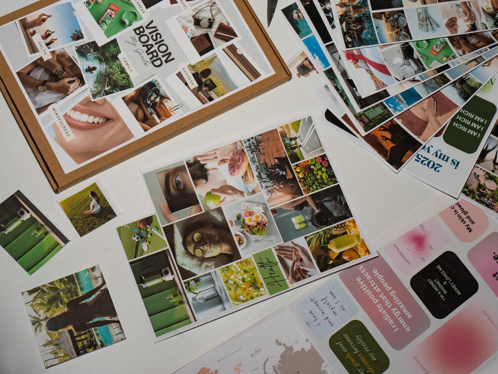 2026 Vision Board Kit: A2 Poster, Photo Cards & Affirmations